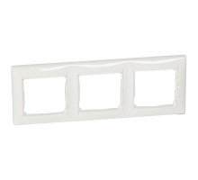 Valena Classic Legrand рамка 3 поста белый